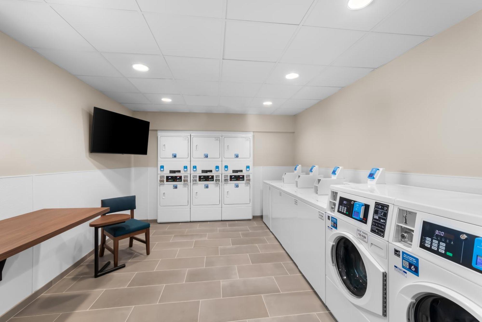 Everhome Suites Bastrop Esterno foto