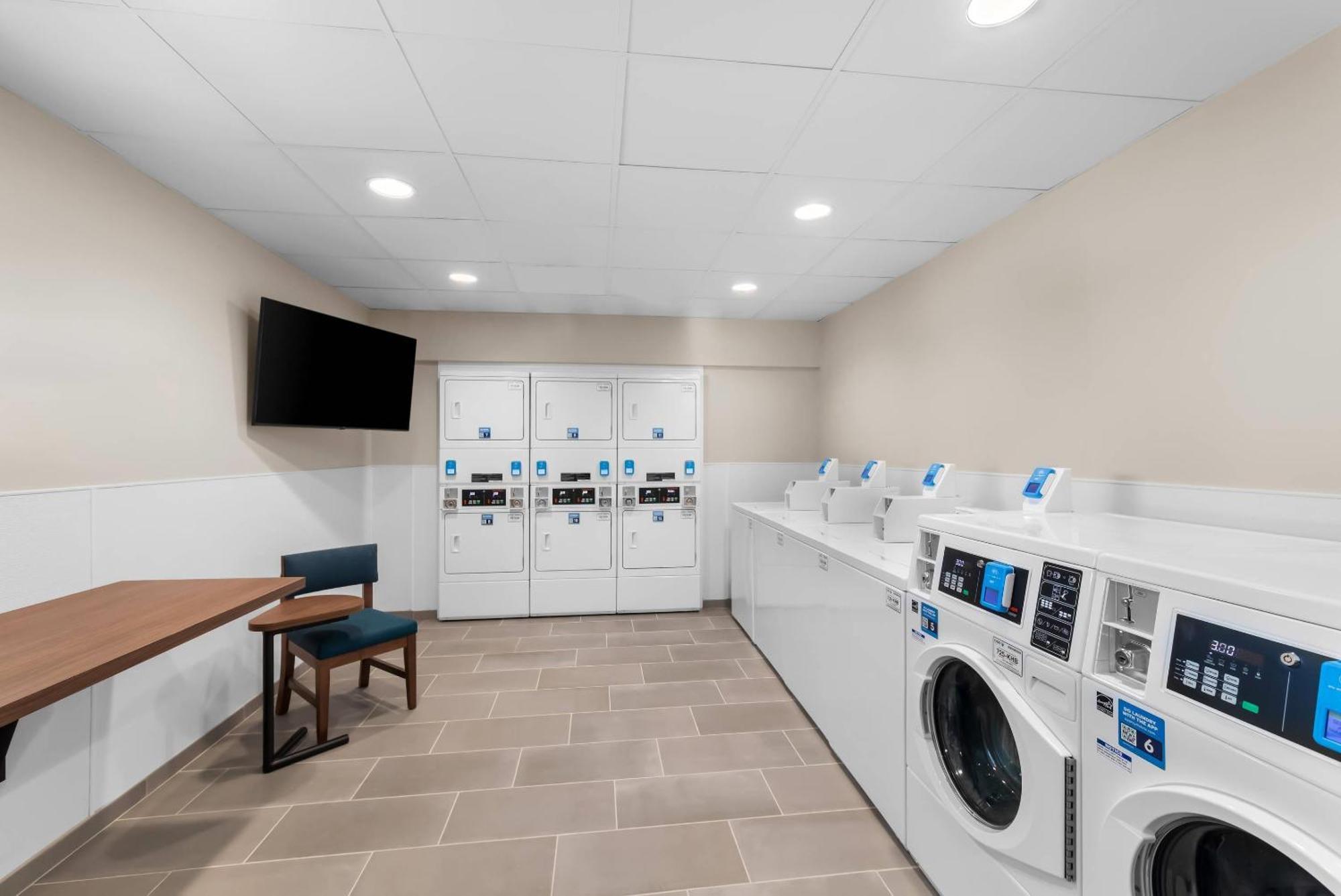 Everhome Suites Bastrop Esterno foto