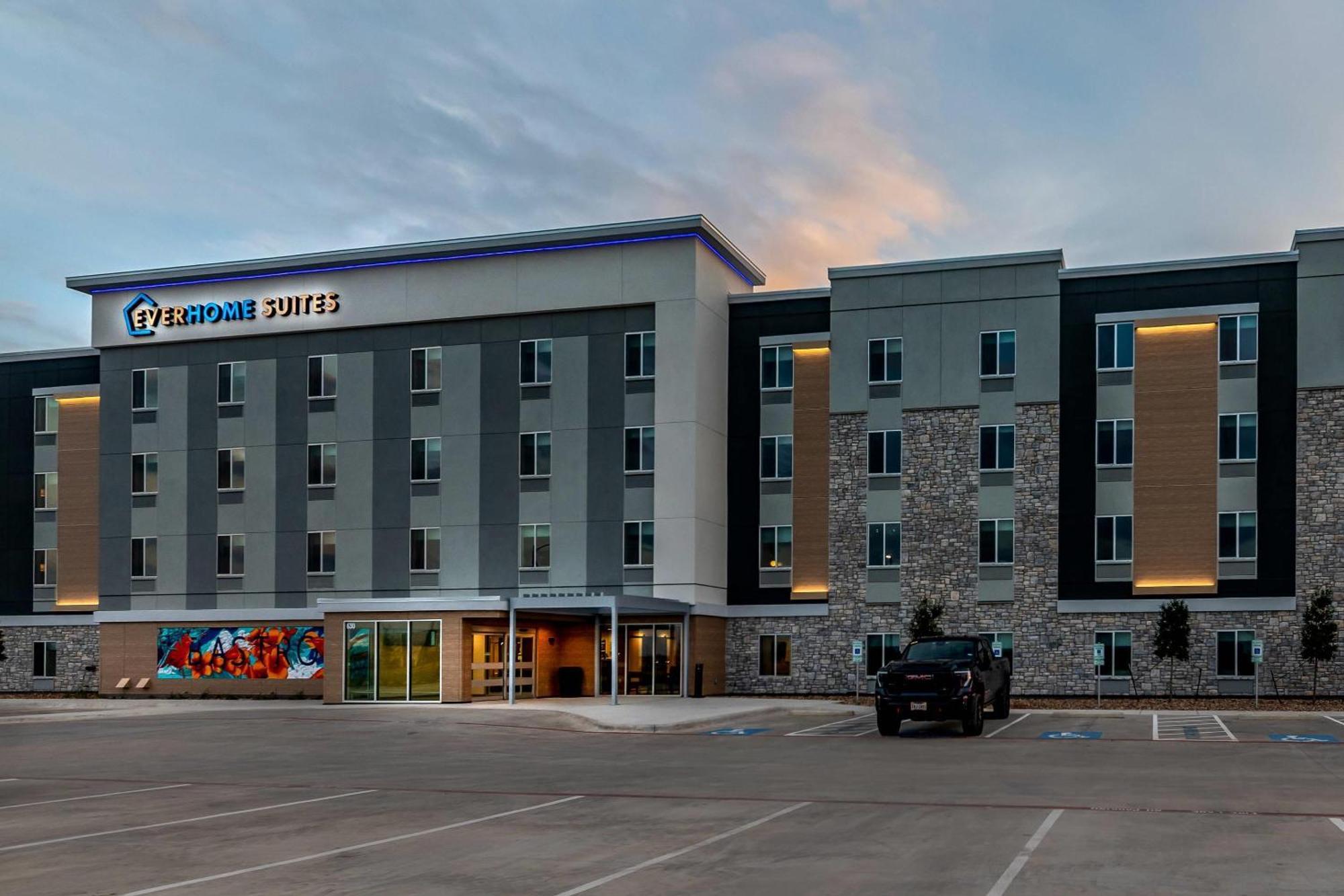 Everhome Suites Bastrop Esterno foto